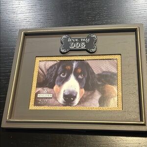 NWT Malden Brown Dog Picture Frame